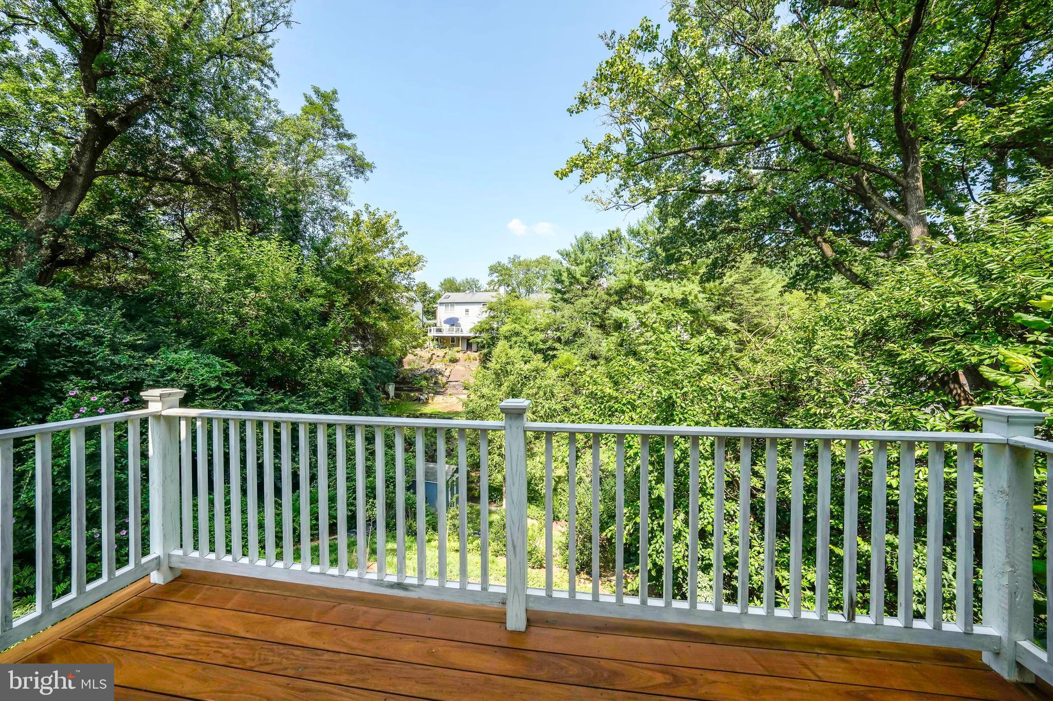 2314 N KENMORE STREET