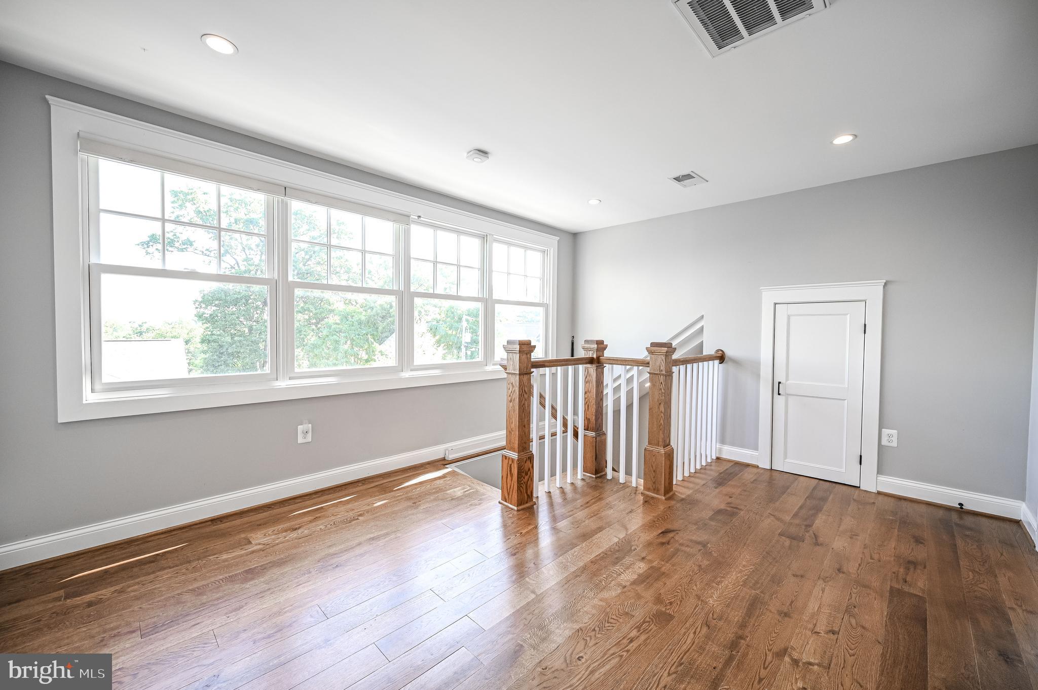 2314 N KENMORE STREET