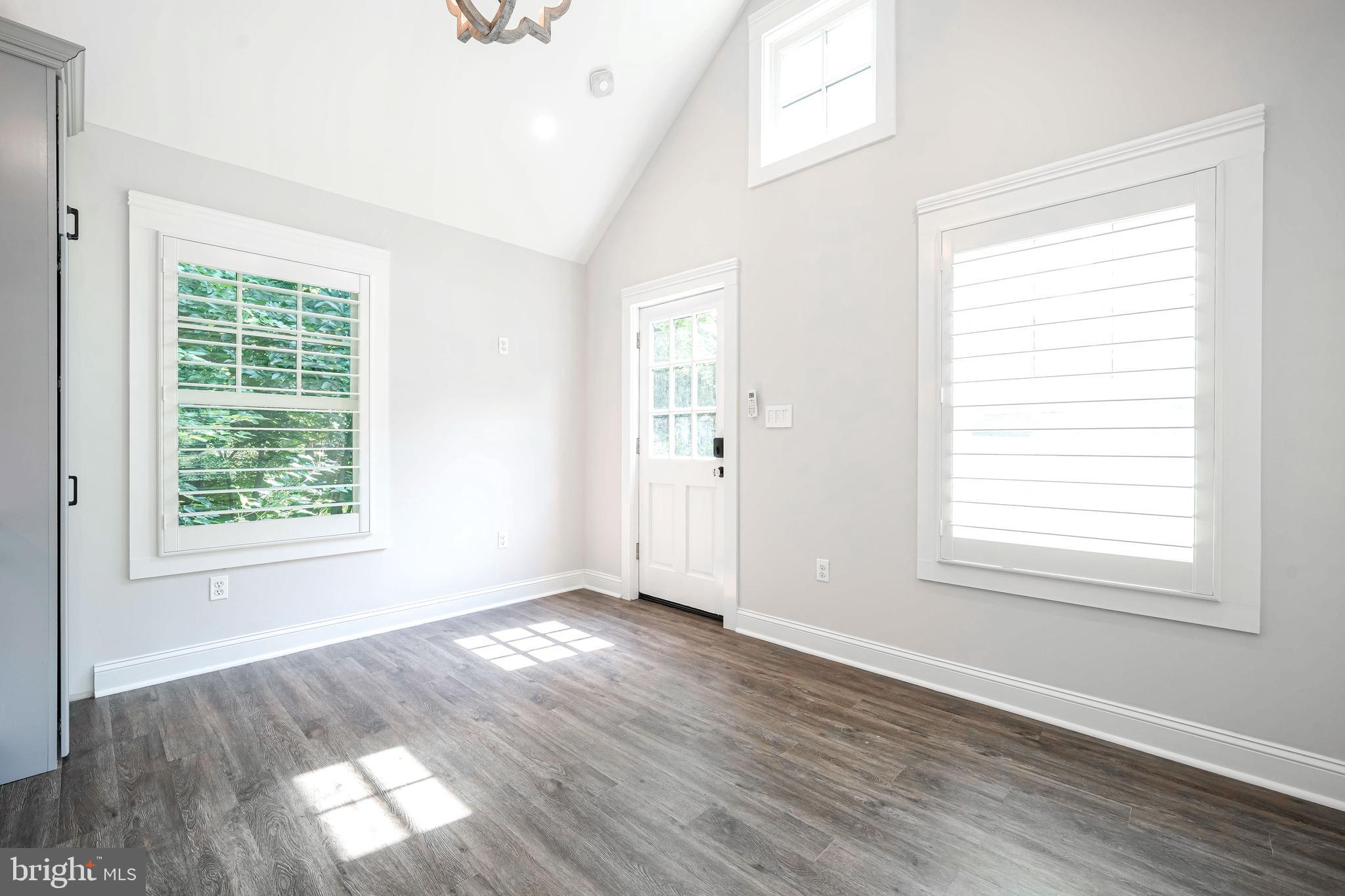 2314 N KENMORE STREET