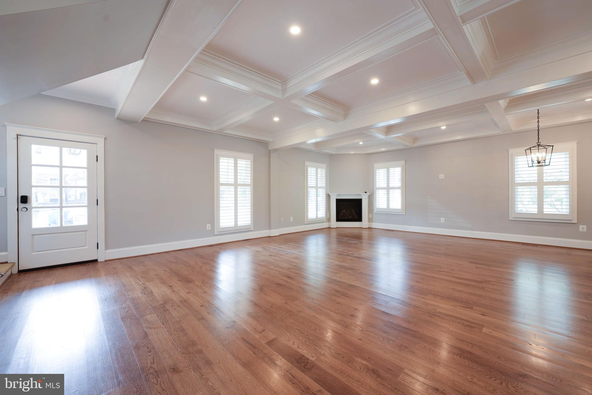 2314 N KENMORE STREET