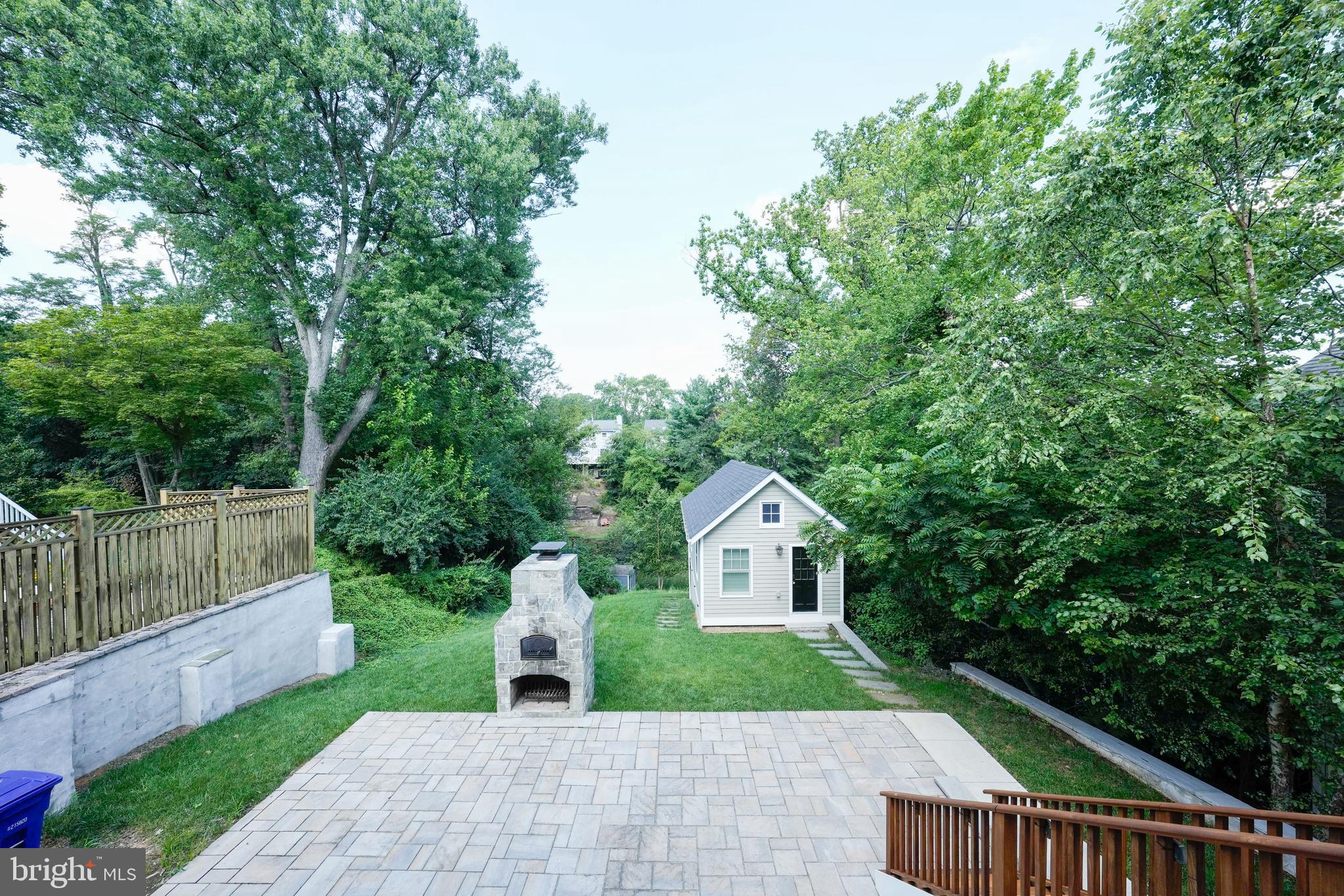 2314 N KENMORE STREET