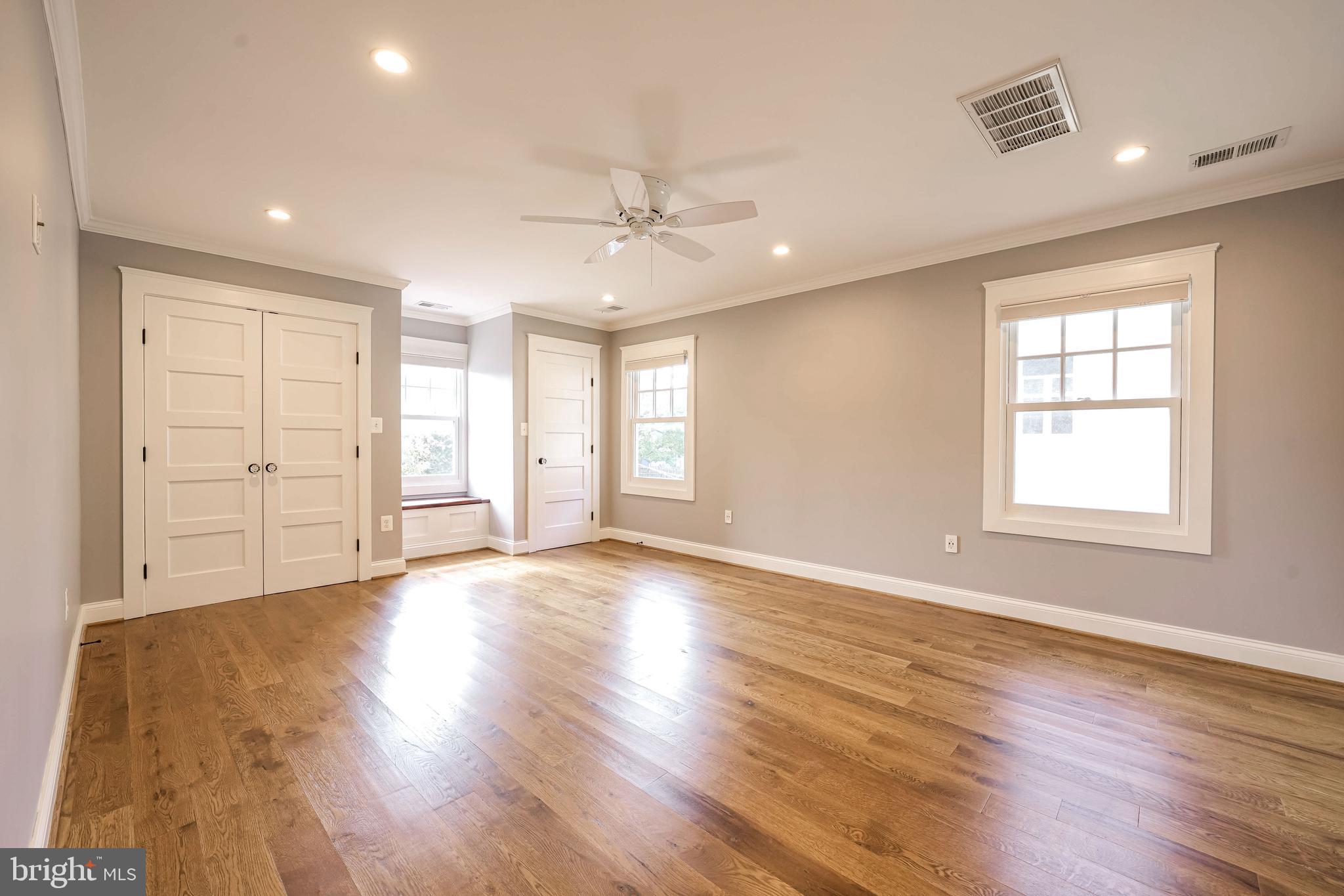 2314 N KENMORE STREET