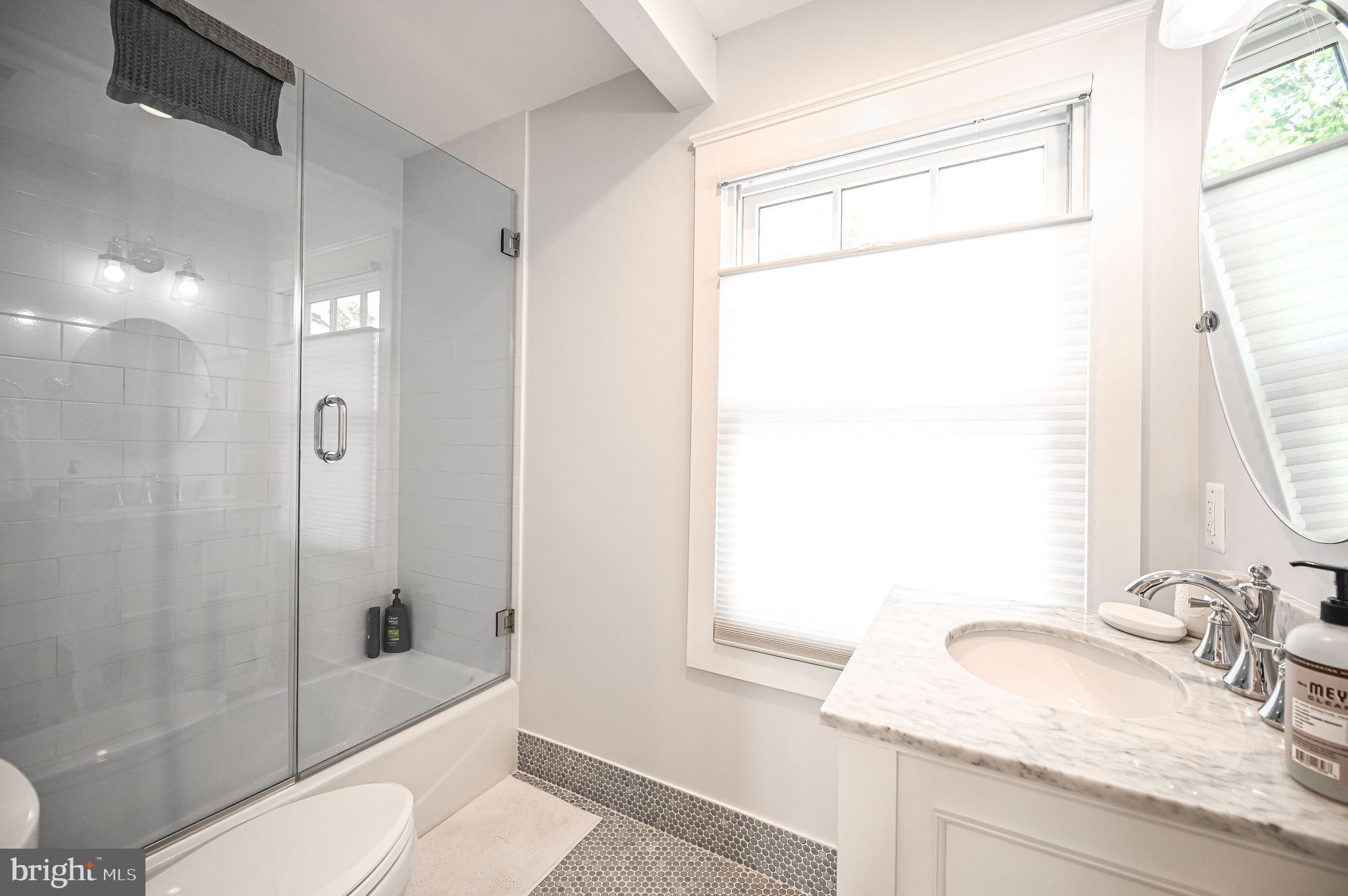 2314 N KENMORE STREET