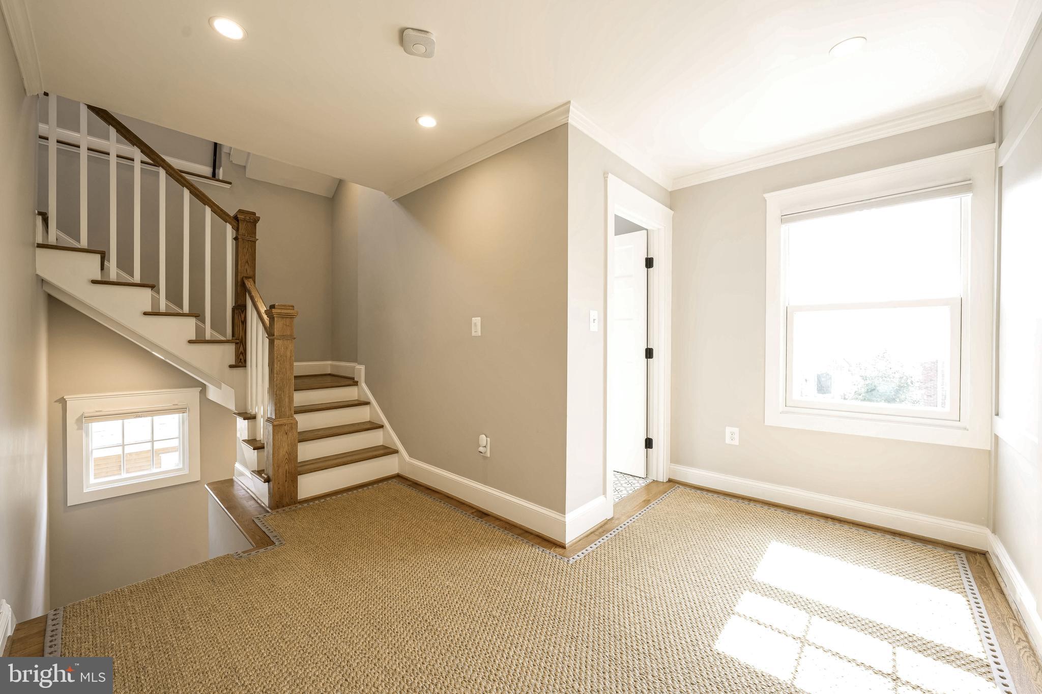 2314 N KENMORE STREET