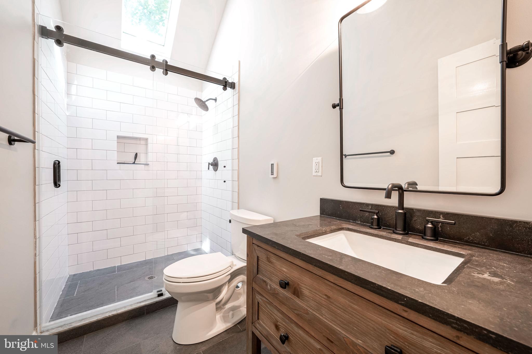 2314 N KENMORE STREET