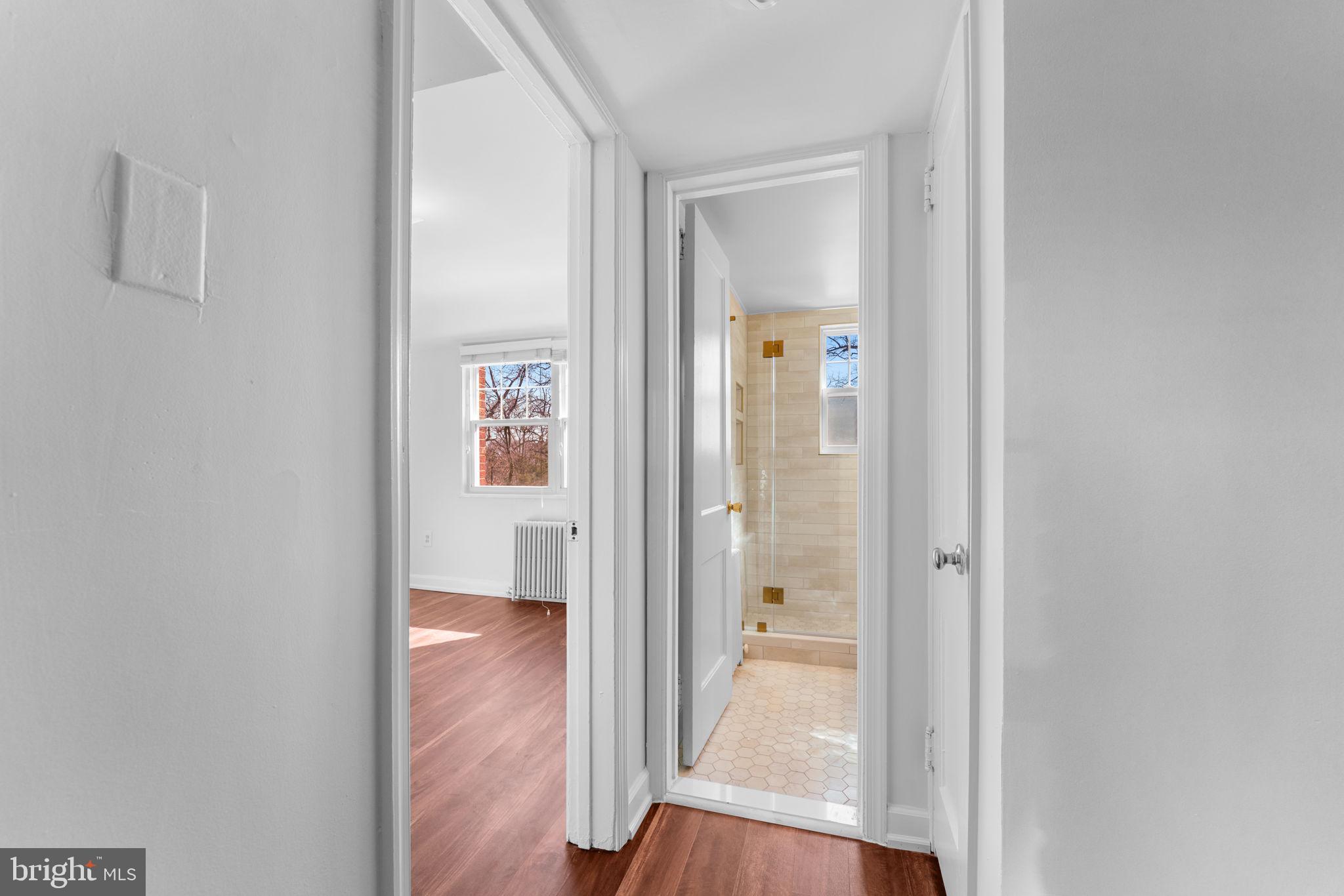 1404 12TH STREET N 21