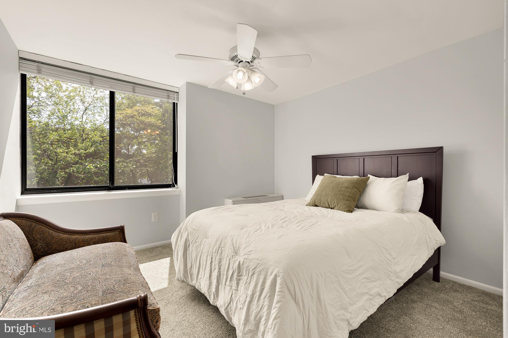 4390 LORCOM LANE 510