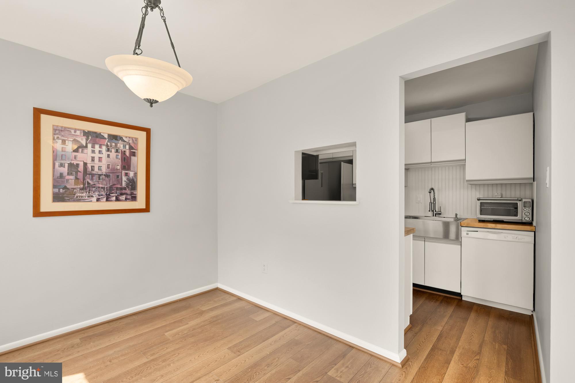 4390 LORCOM LANE 510