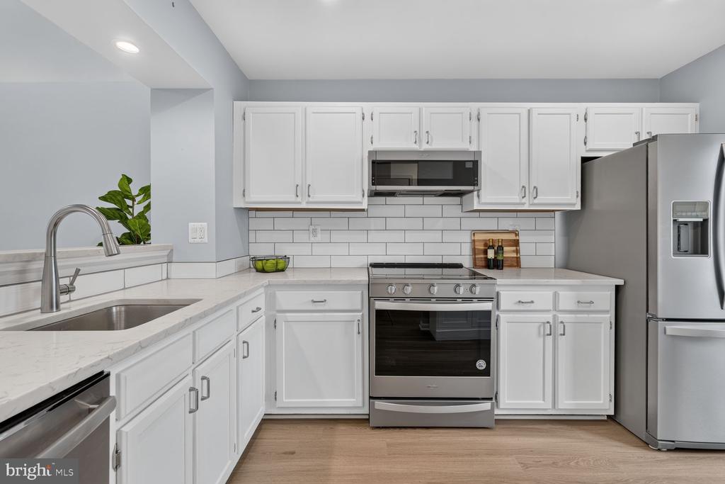 3812 9TH ROAD S Unit: 3812