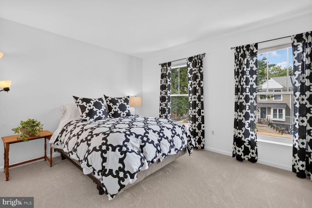 3812 9TH ROAD S Unit: 3812