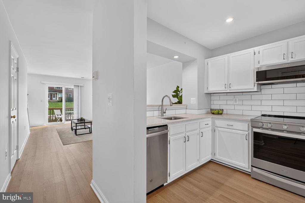 3812 9TH ROAD S Unit: 3812