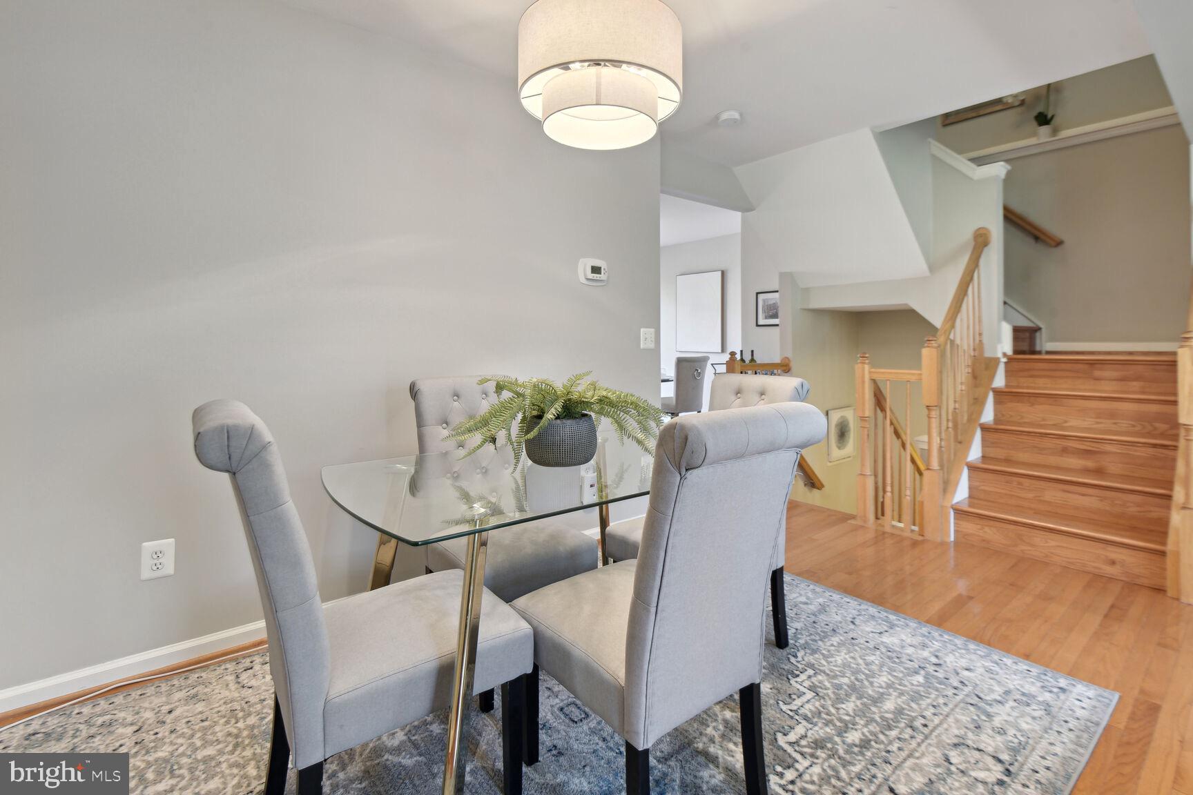 159 Ingle Pl