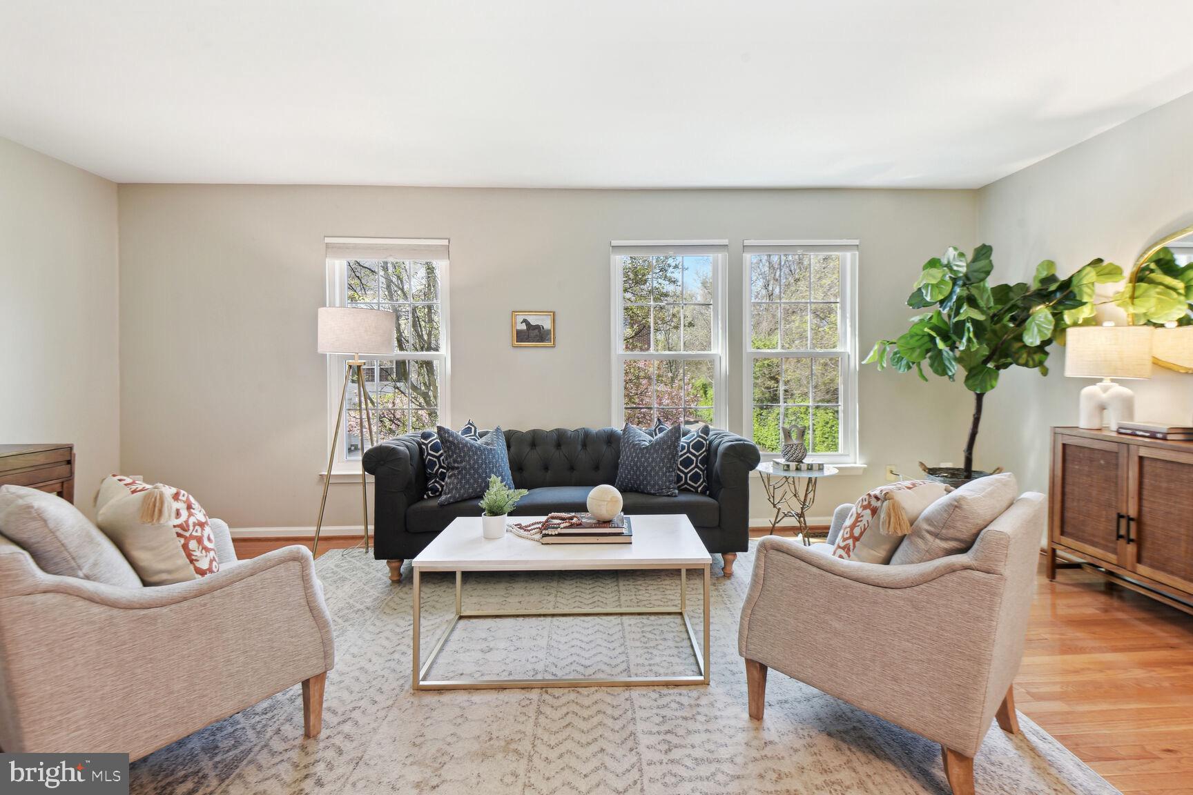 159 Ingle Pl
