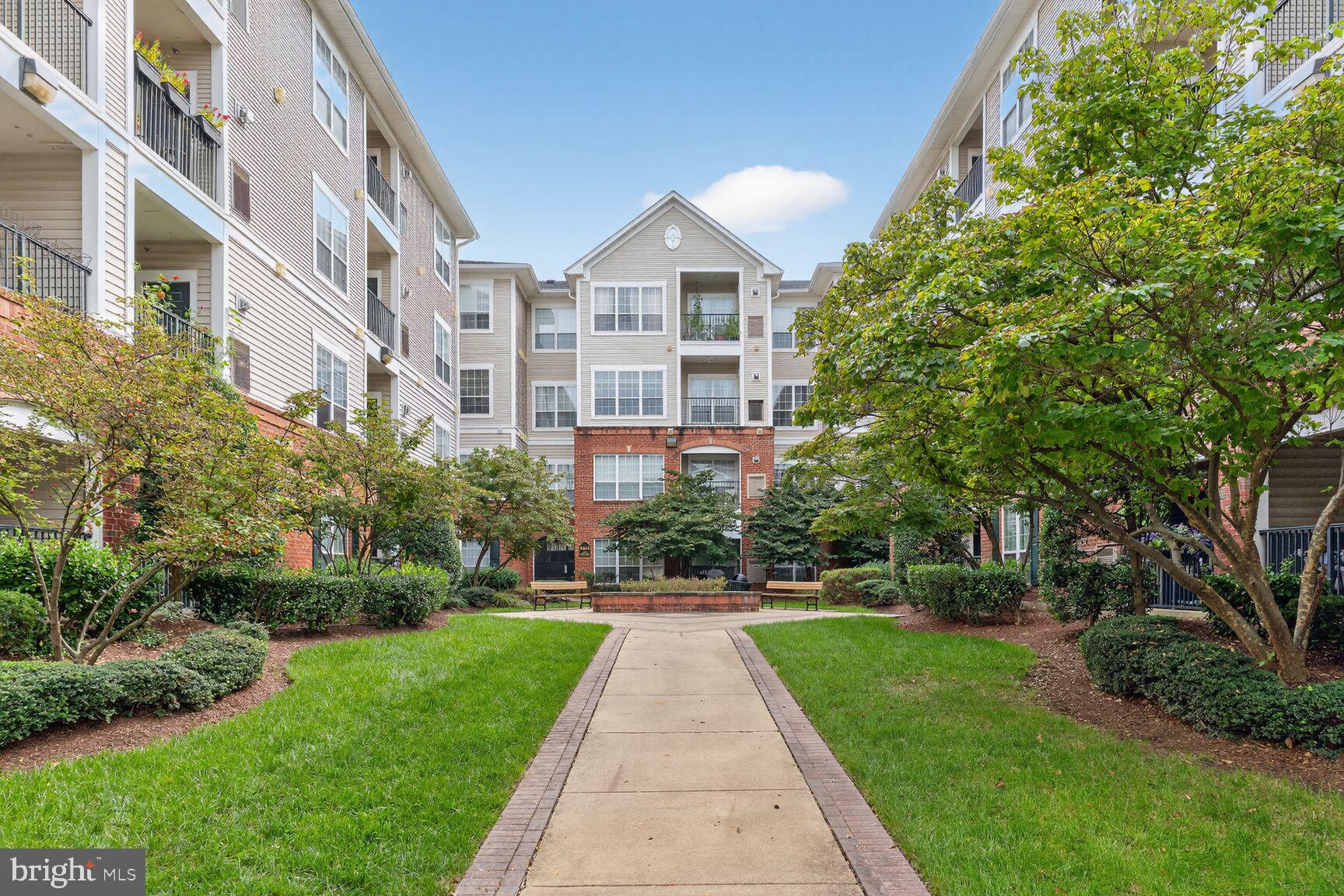4862 EISENHOWER AVENUE 460