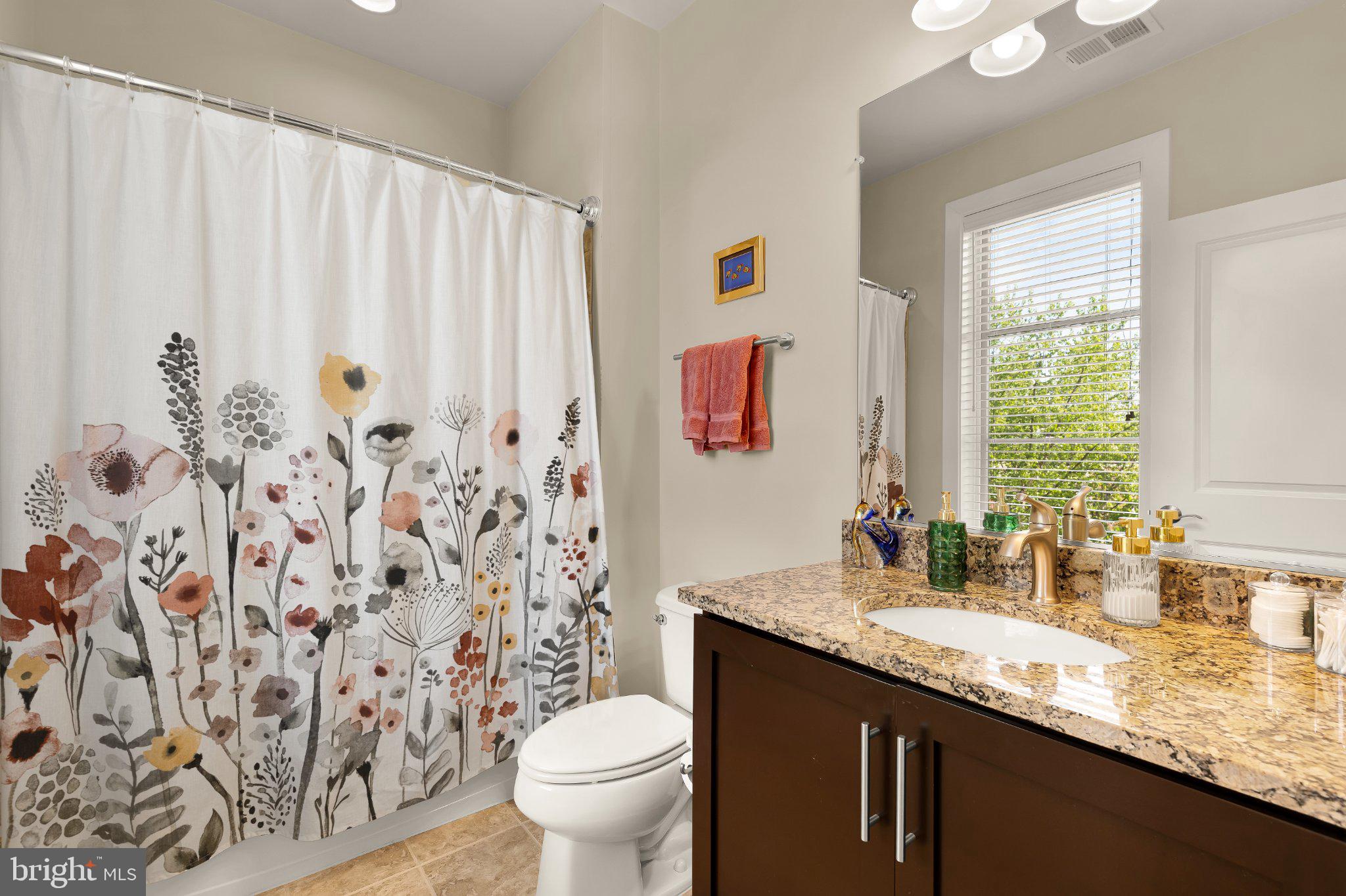 1426 VAN VALKENBURGH LANE