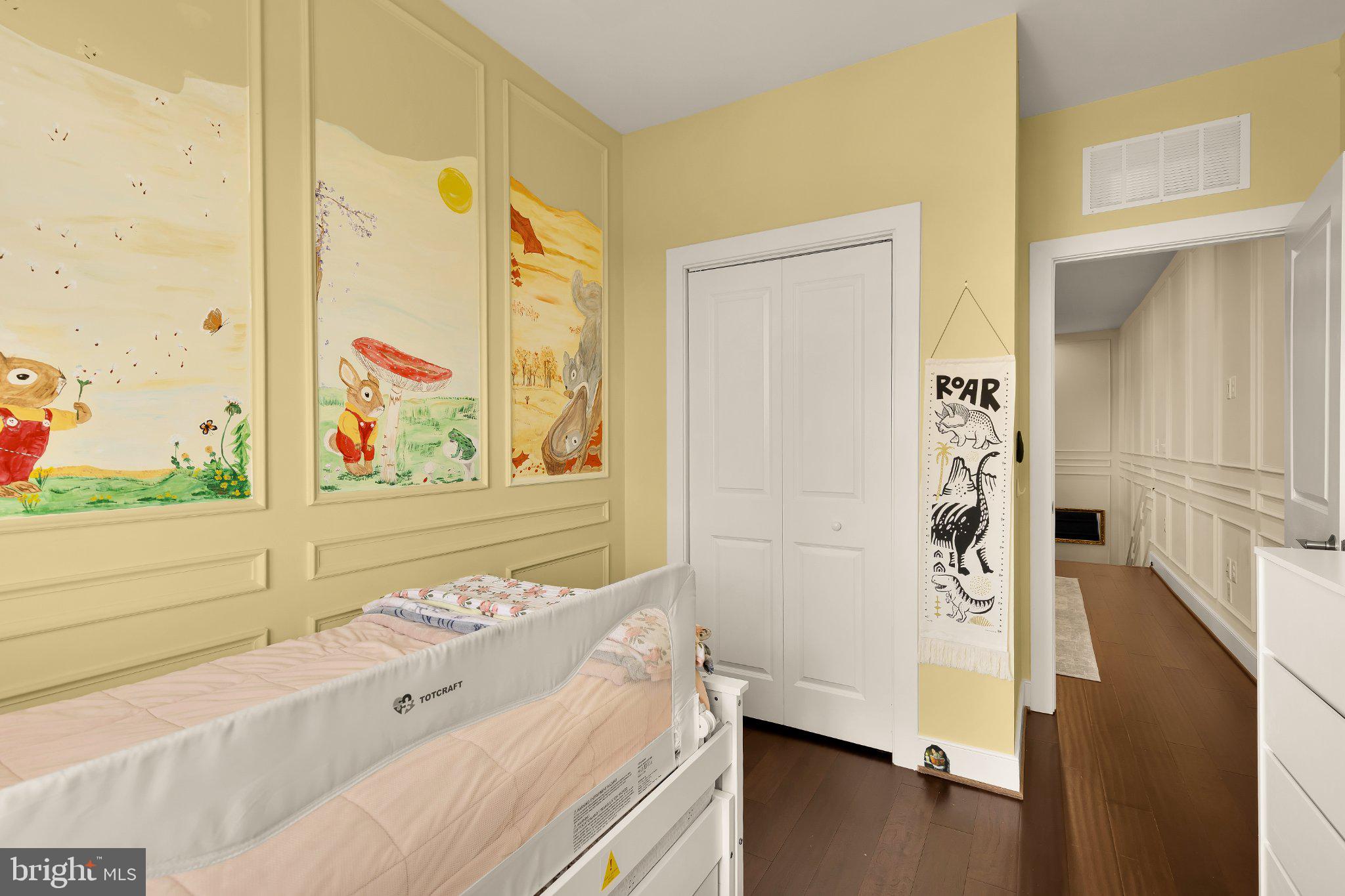 1426 VAN VALKENBURGH LANE