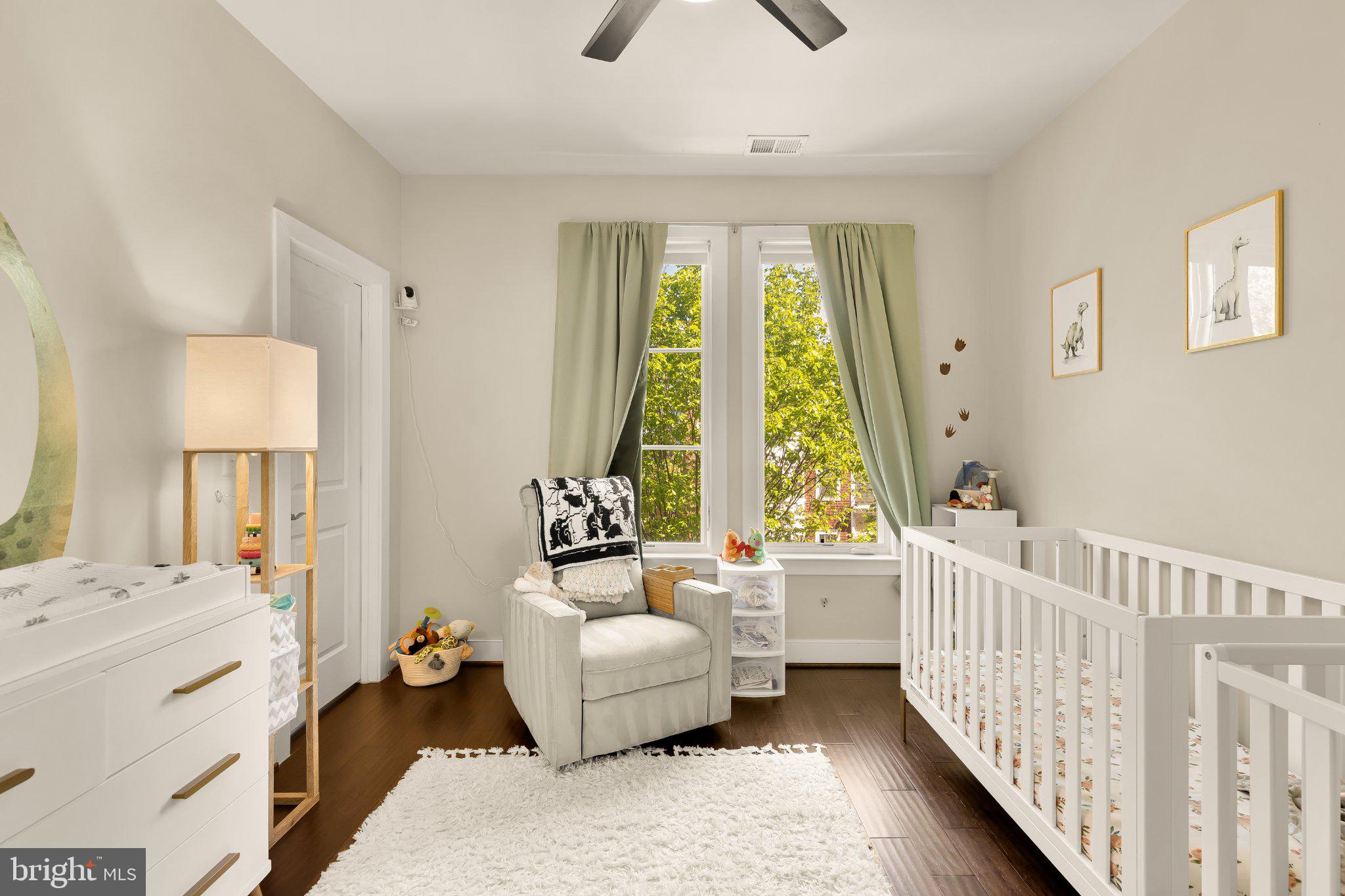 1426 VAN VALKENBURGH LANE