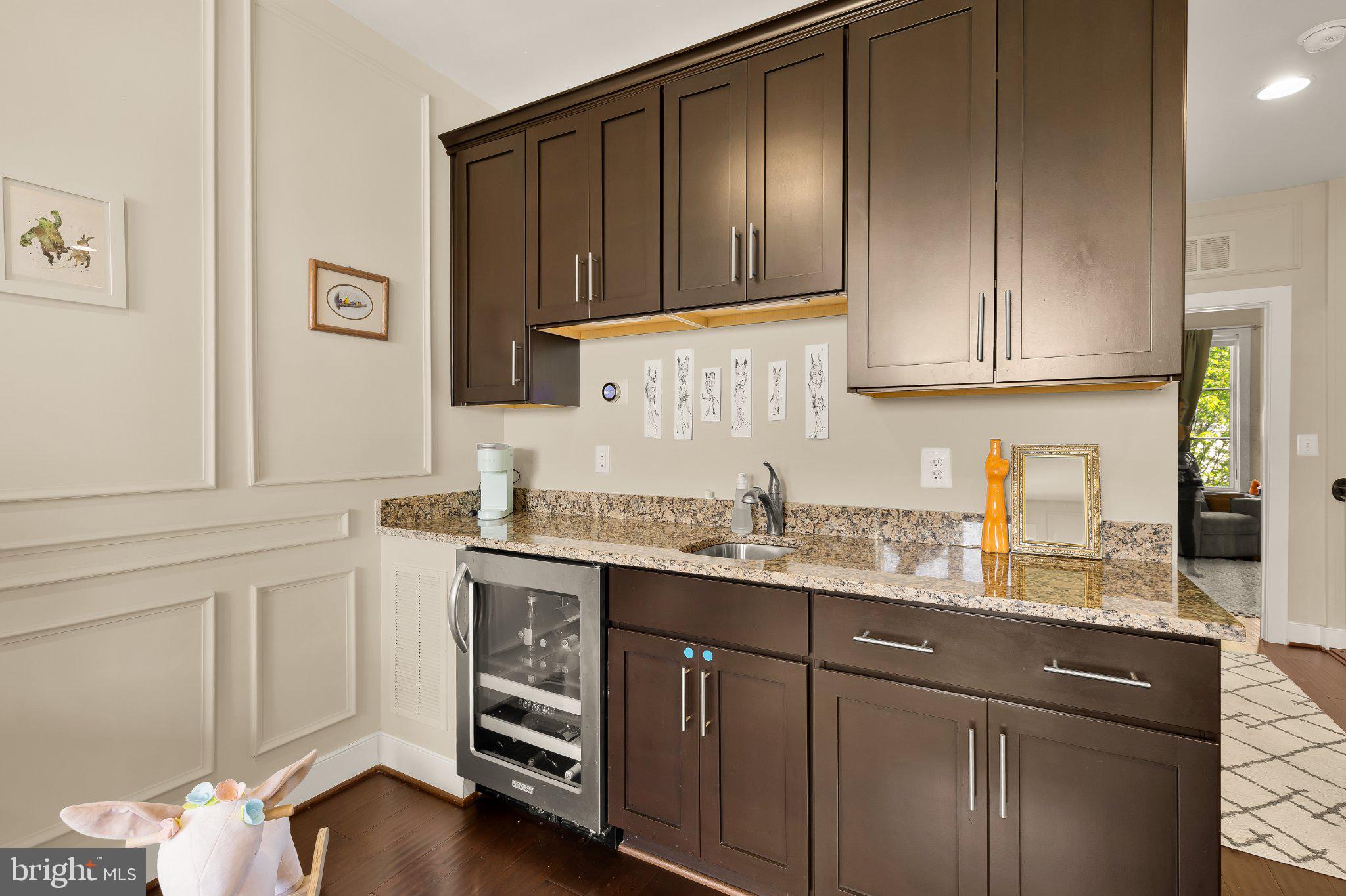 1426 VAN VALKENBURGH LANE