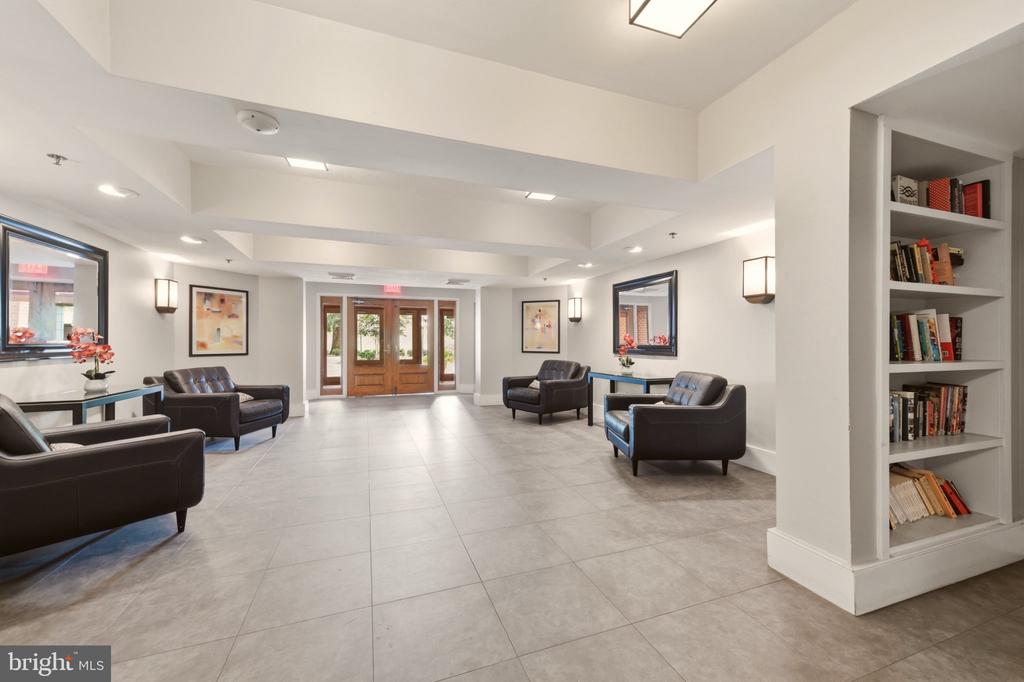 545 E BRADDOCK ROAD Unit: 408