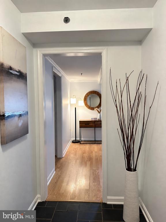 545 E BRADDOCK ROAD Unit: 408