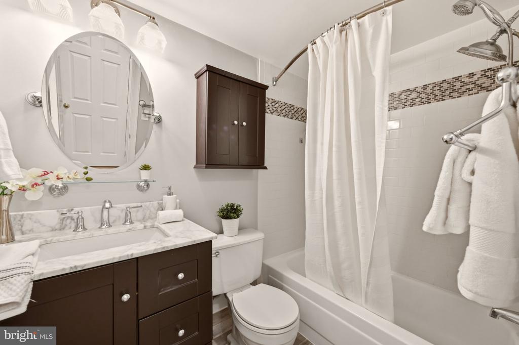 545 E BRADDOCK ROAD Unit: 408