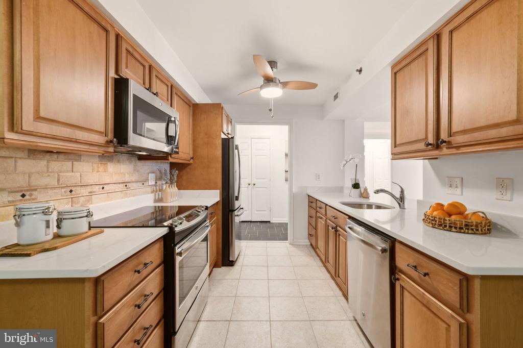 545 E BRADDOCK ROAD Unit: 408