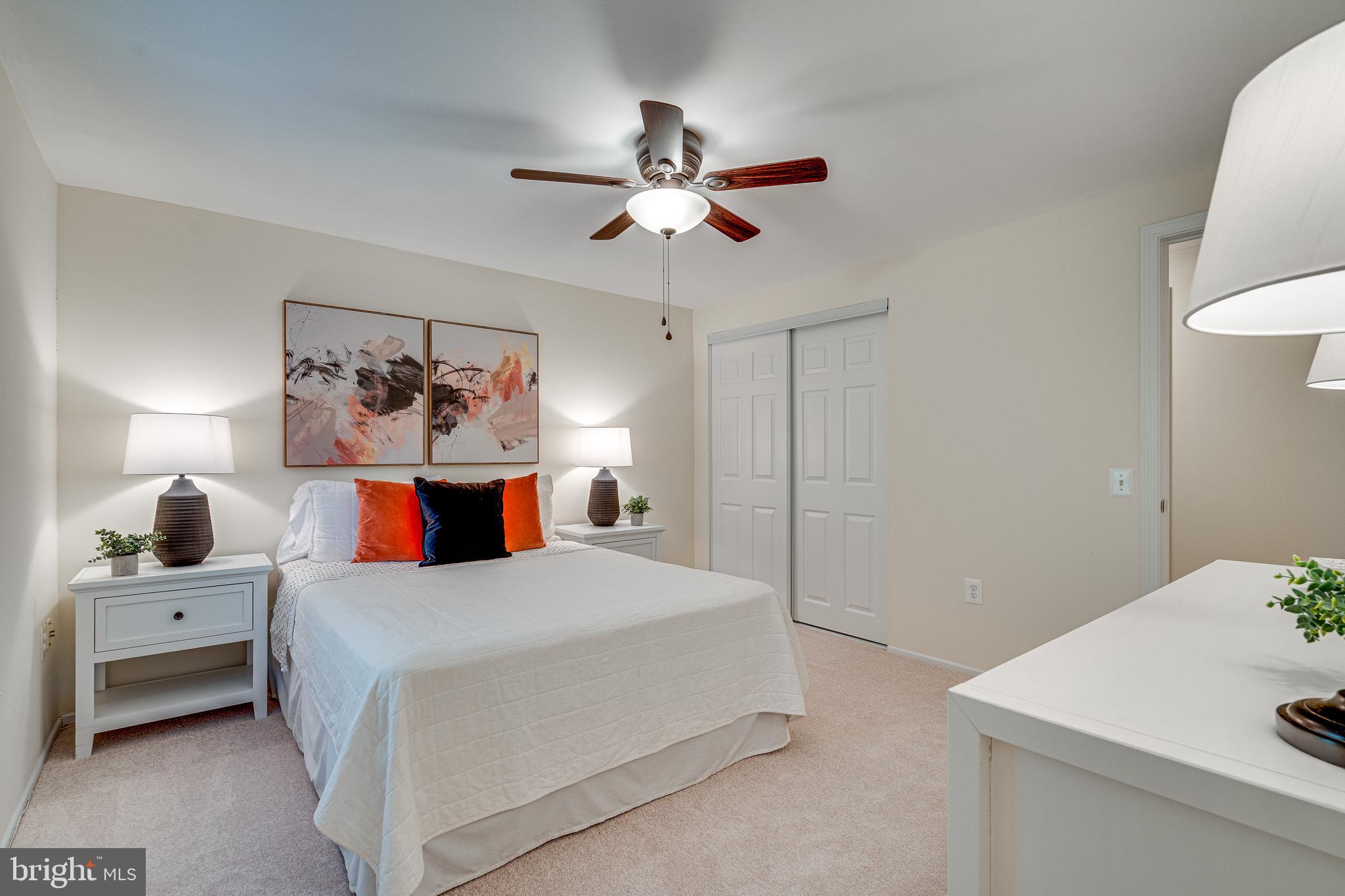 10182 Sassafras Woods Ct