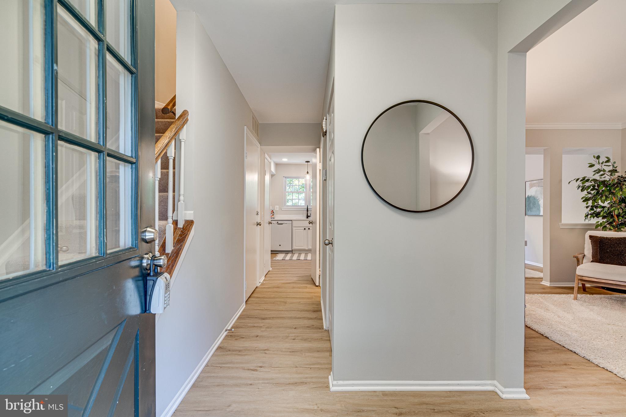 10182 Sassafras Woods Ct