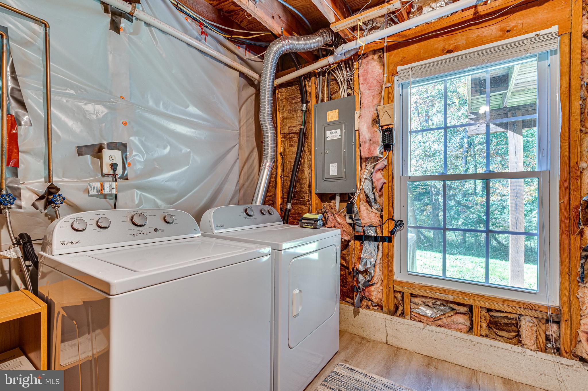 10182 Sassafras Woods Ct