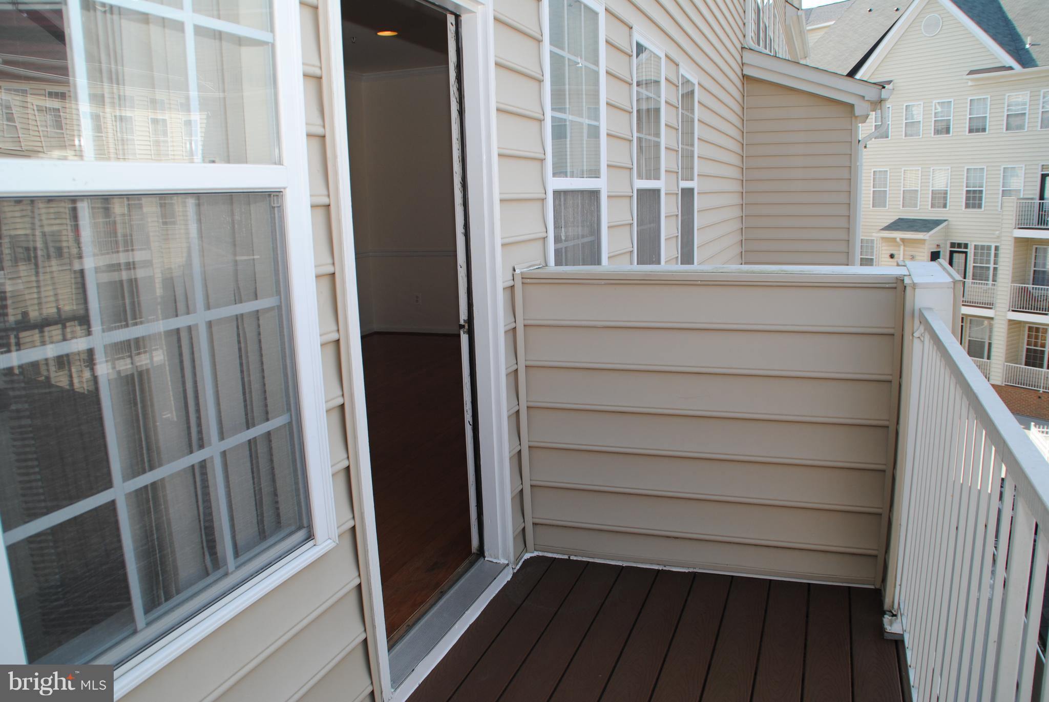 2664 Manhattan Pl #304