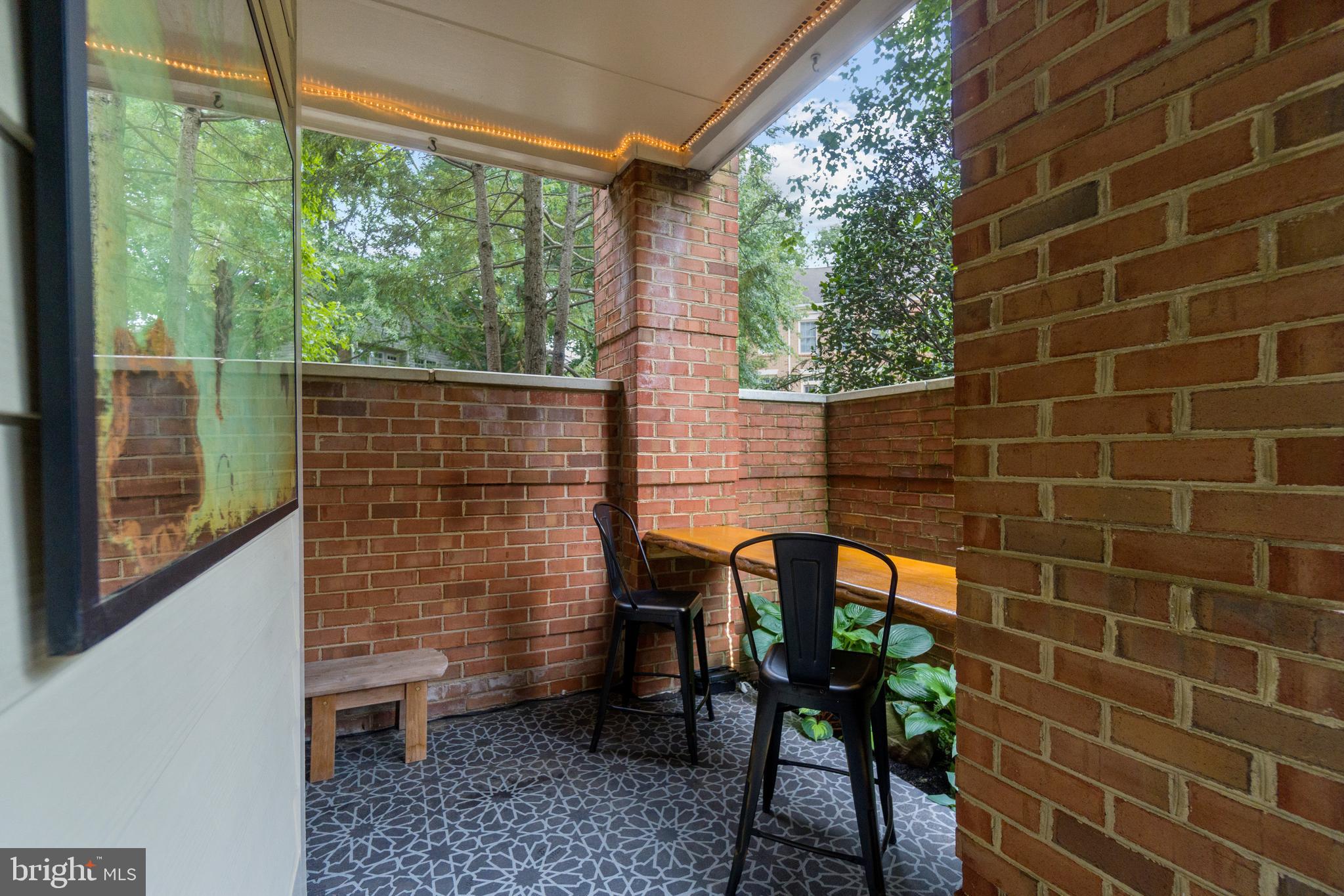 1301 GARDEN WALL CT #901