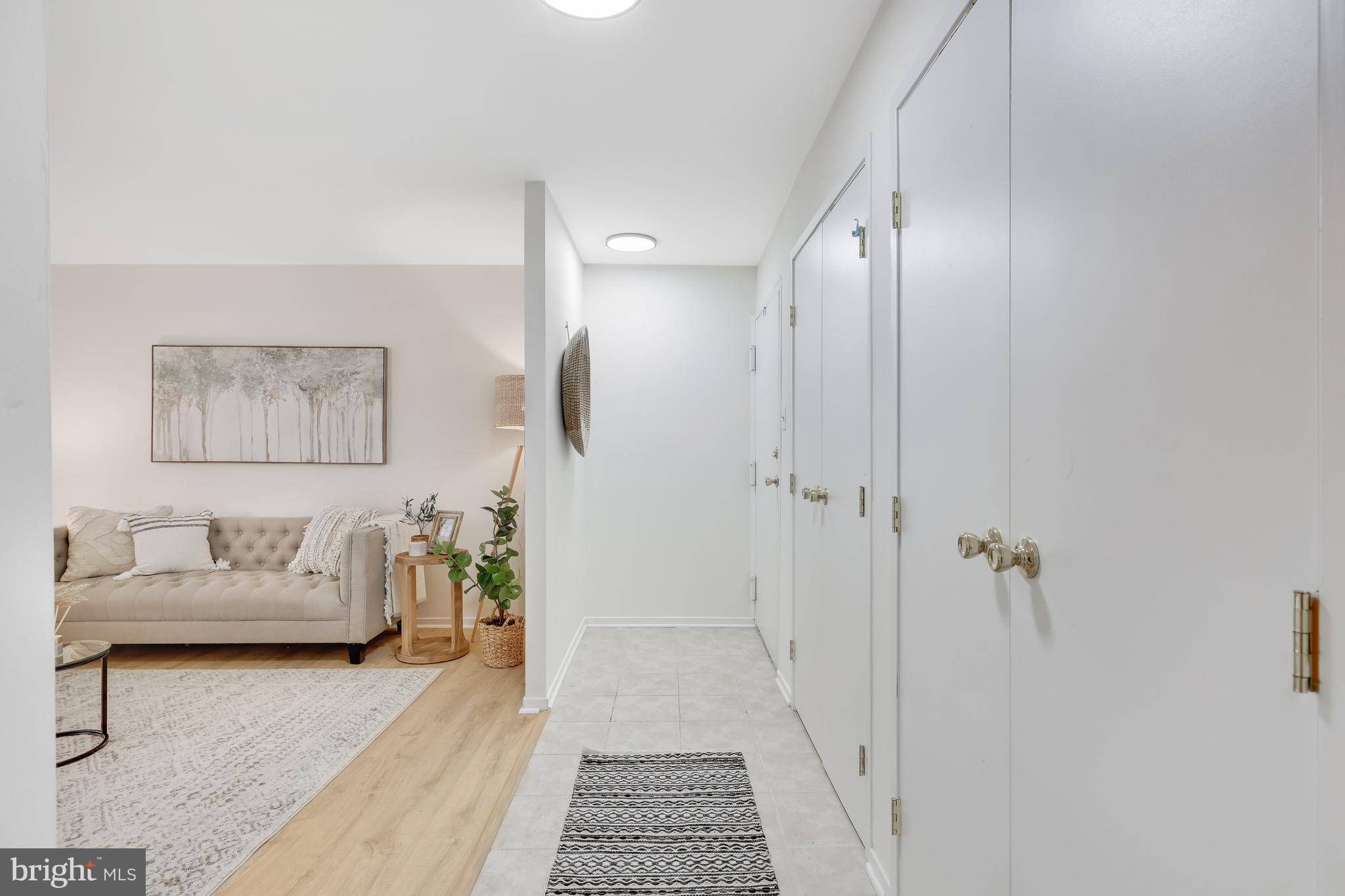1669 Parkcrest #300
