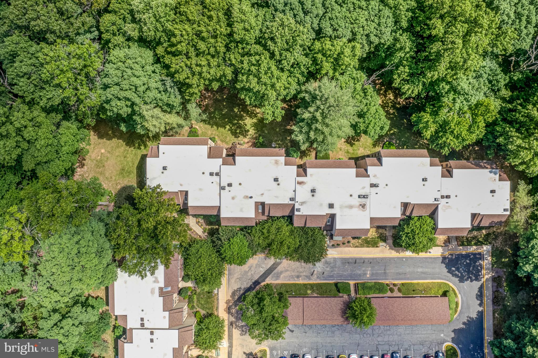 1669 Parkcrest #300