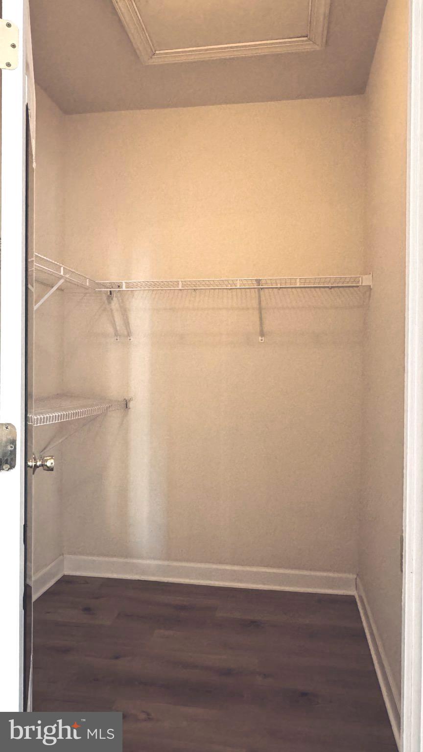 8853 MODANO PL