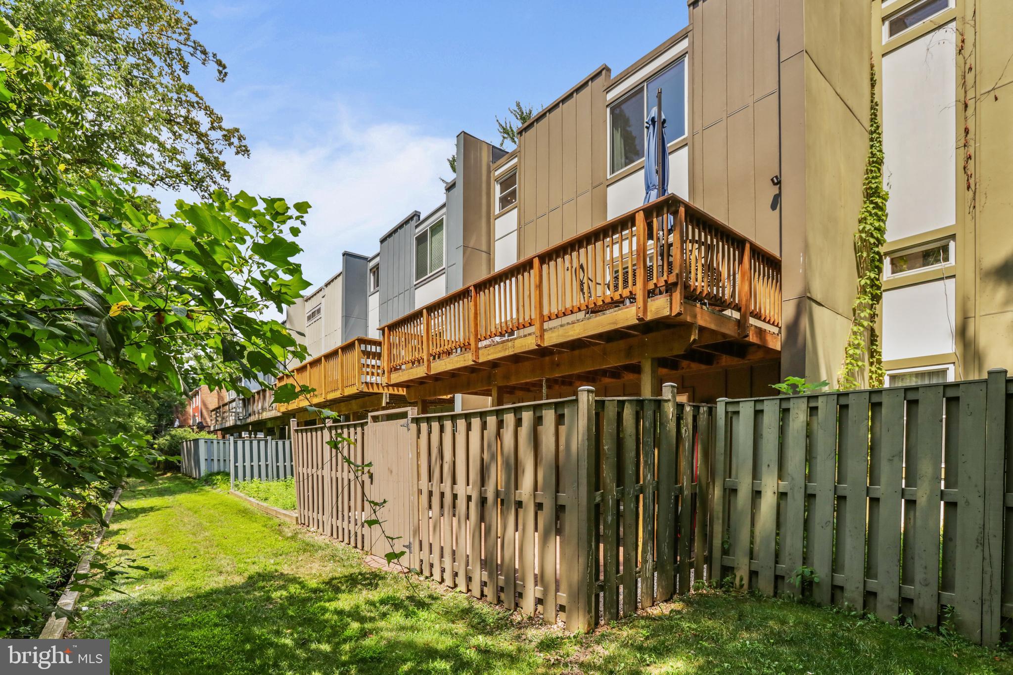 11170 Forest Edge Dr