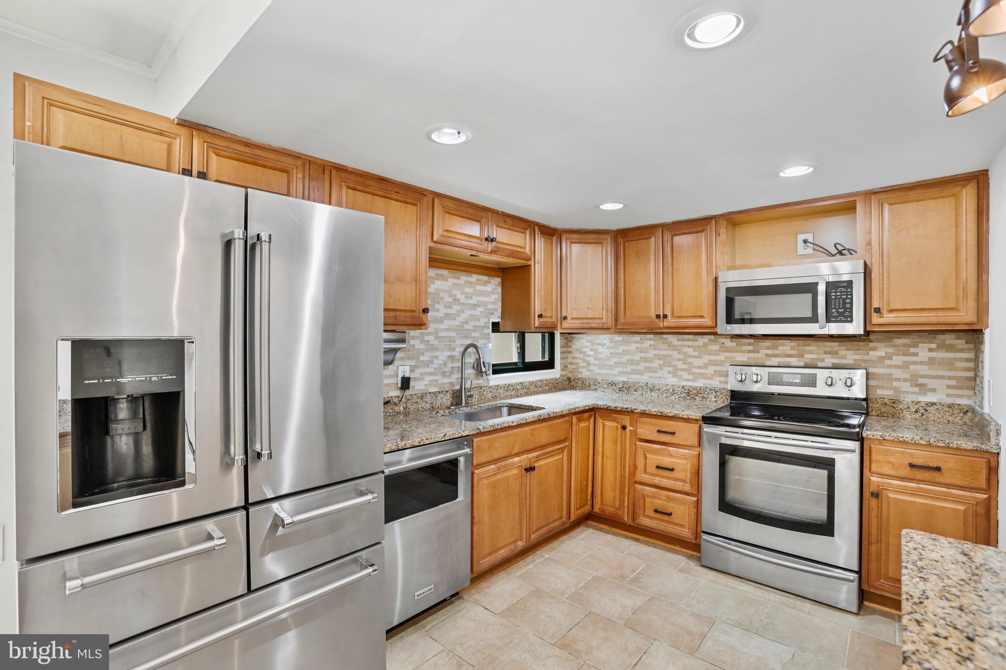 11170 Forest Edge Dr