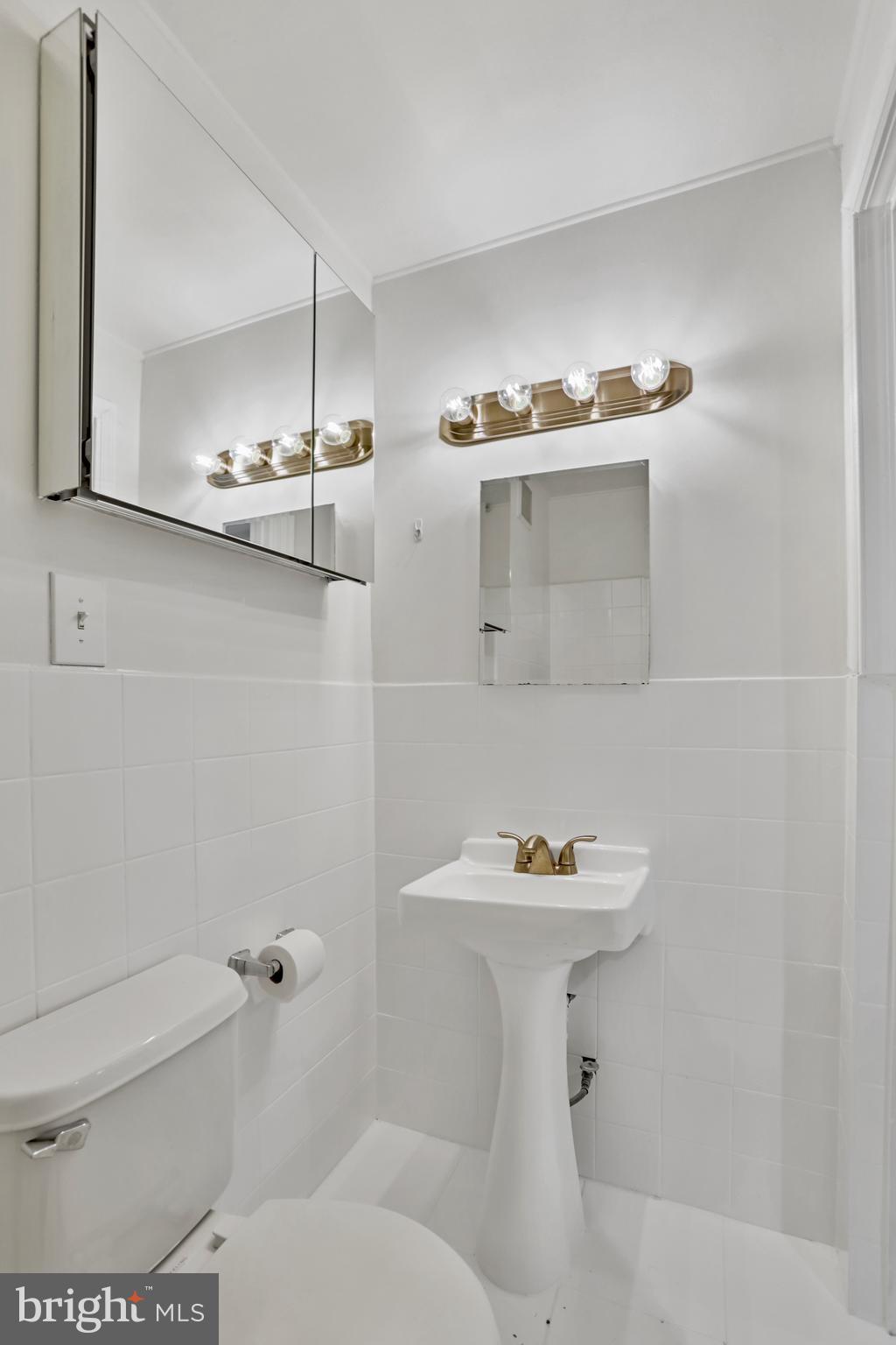 11170 Forest Edge Dr