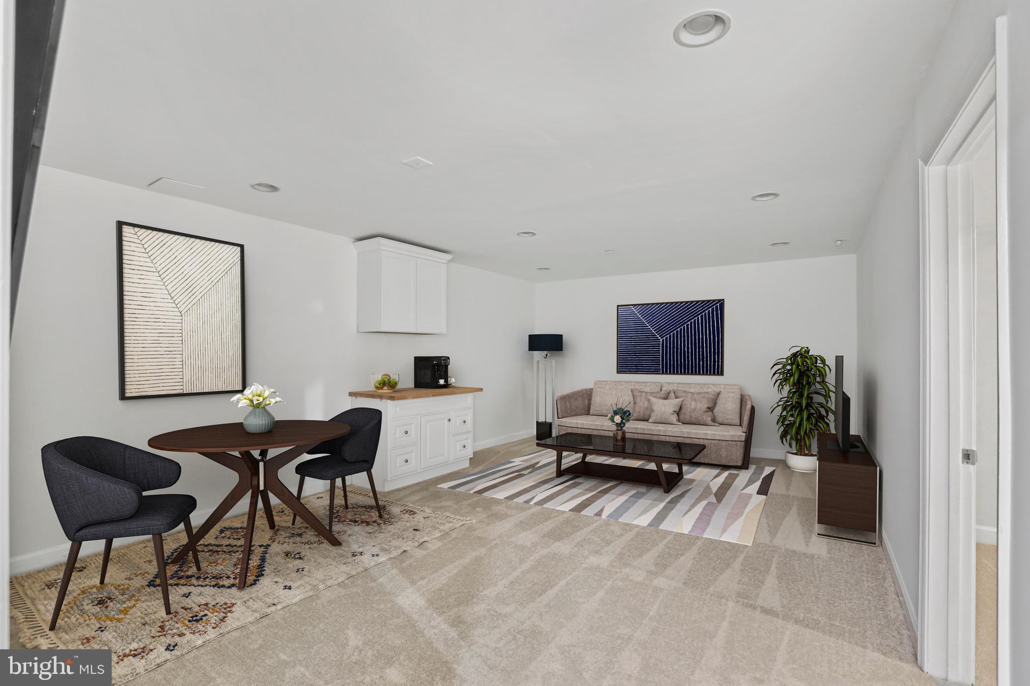 11170 Forest Edge Dr