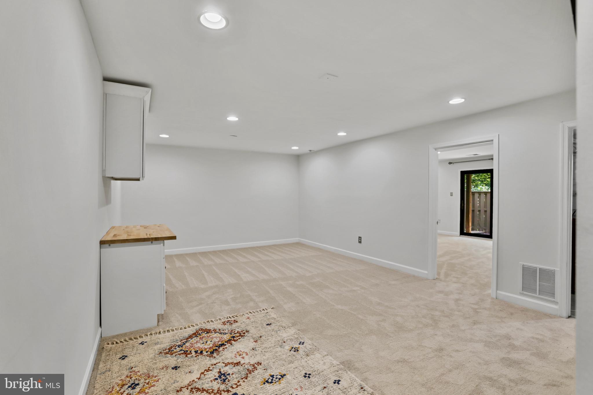 11170 Forest Edge Dr