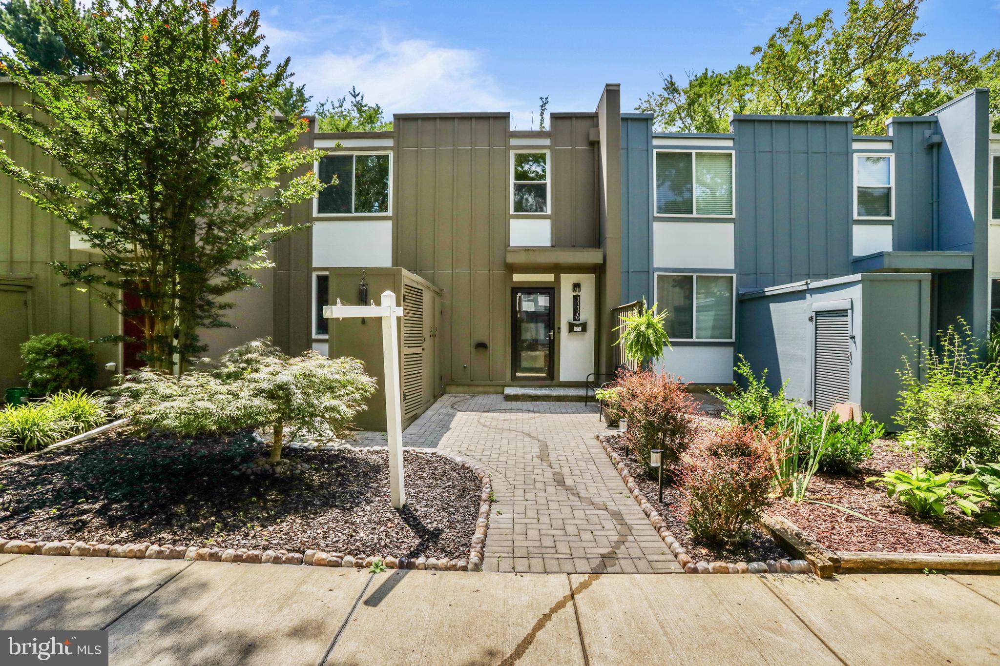 11170 Forest Edge Dr