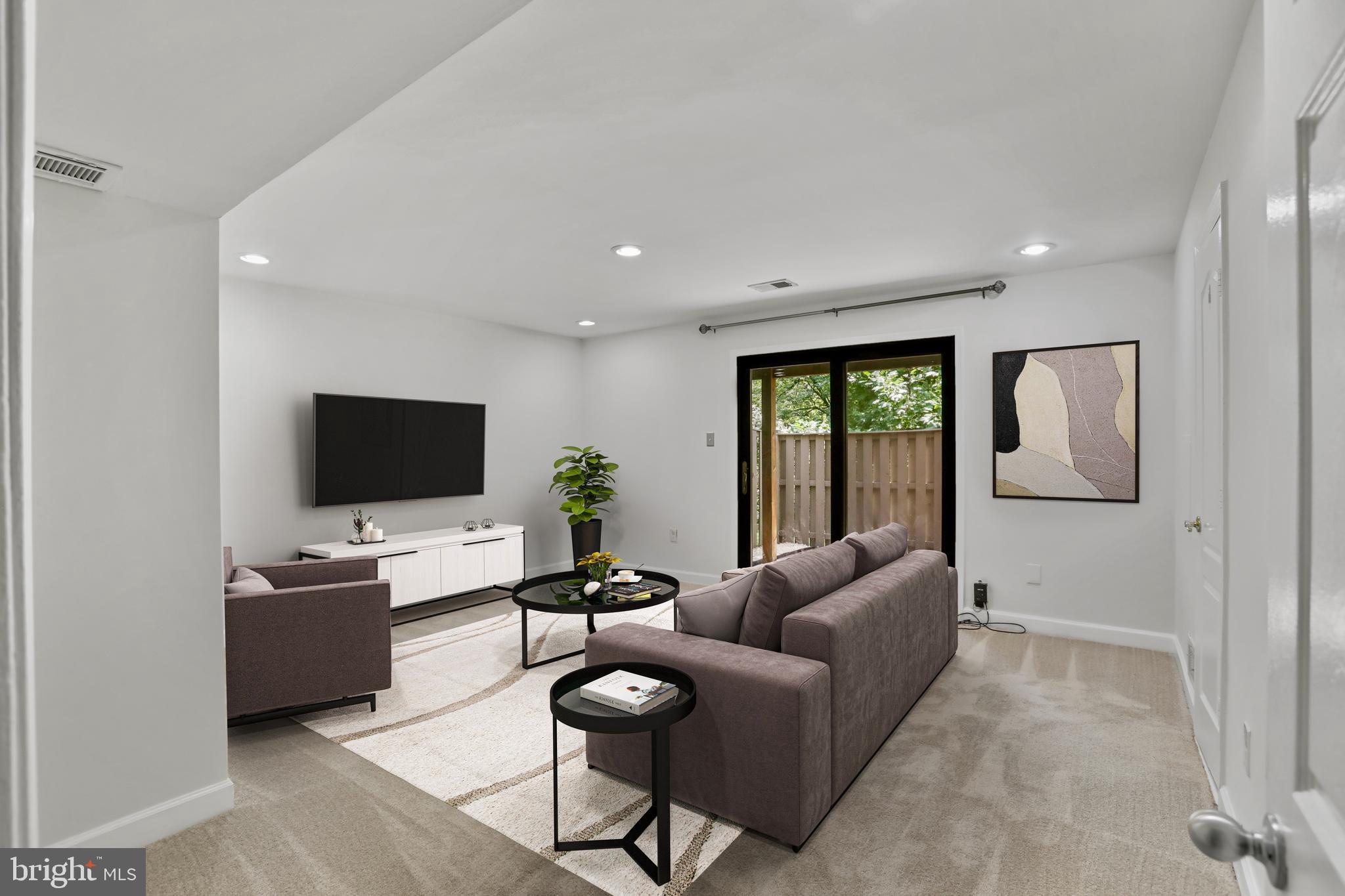 11170 Forest Edge Dr