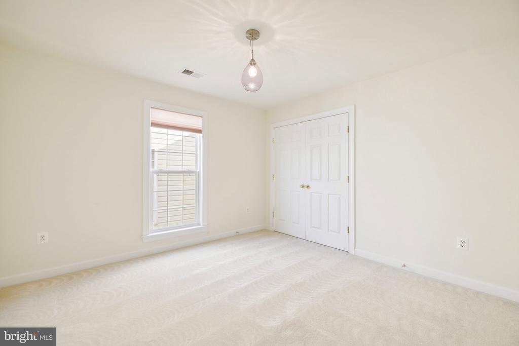 9087 Purvis Dr