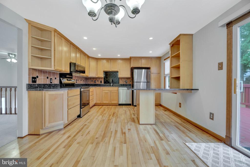 1010 Merlins Ct