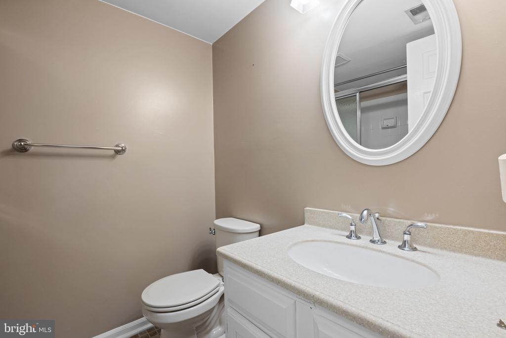 1526 AUTUMN RIDGE CIR