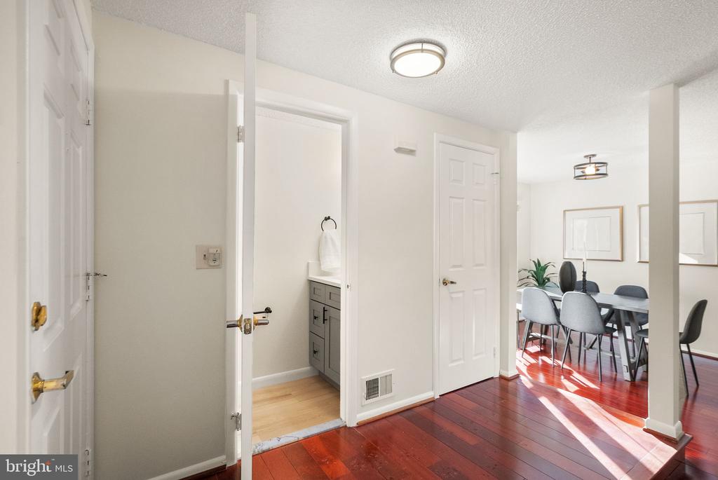 1443 Newport Spring Ct