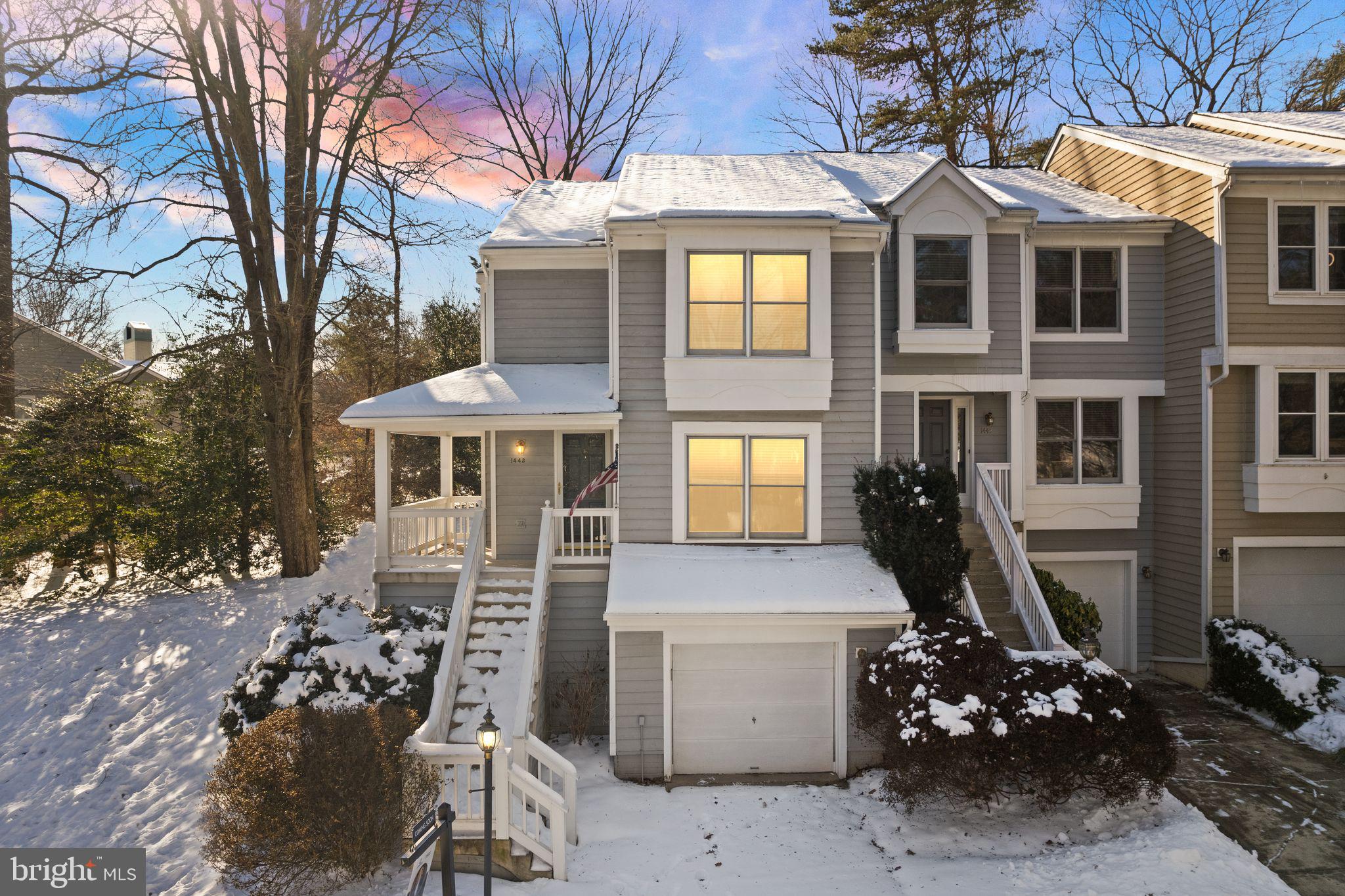 1443 Newport Spring Ct