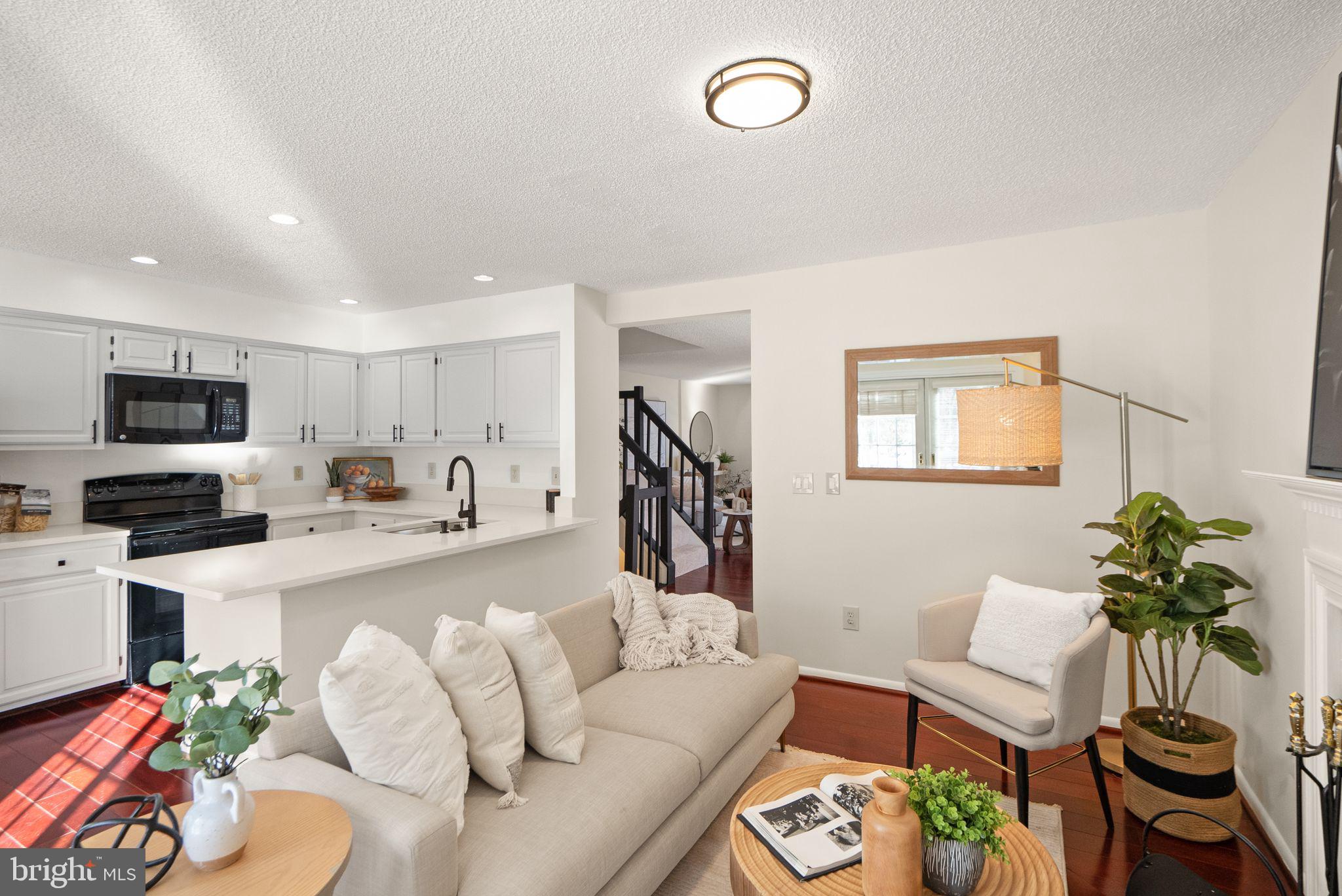 1443 Newport Spring Ct