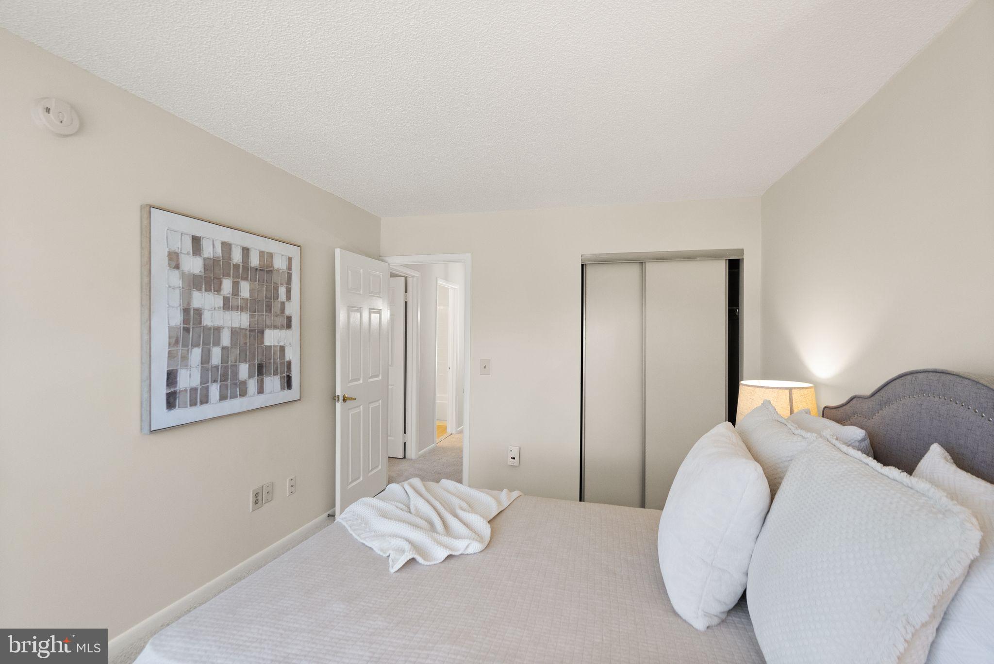 1443 Newport Spring Ct