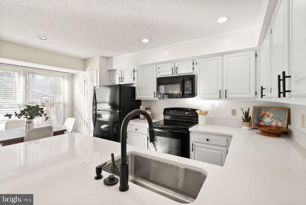1443 Newport Spring Ct