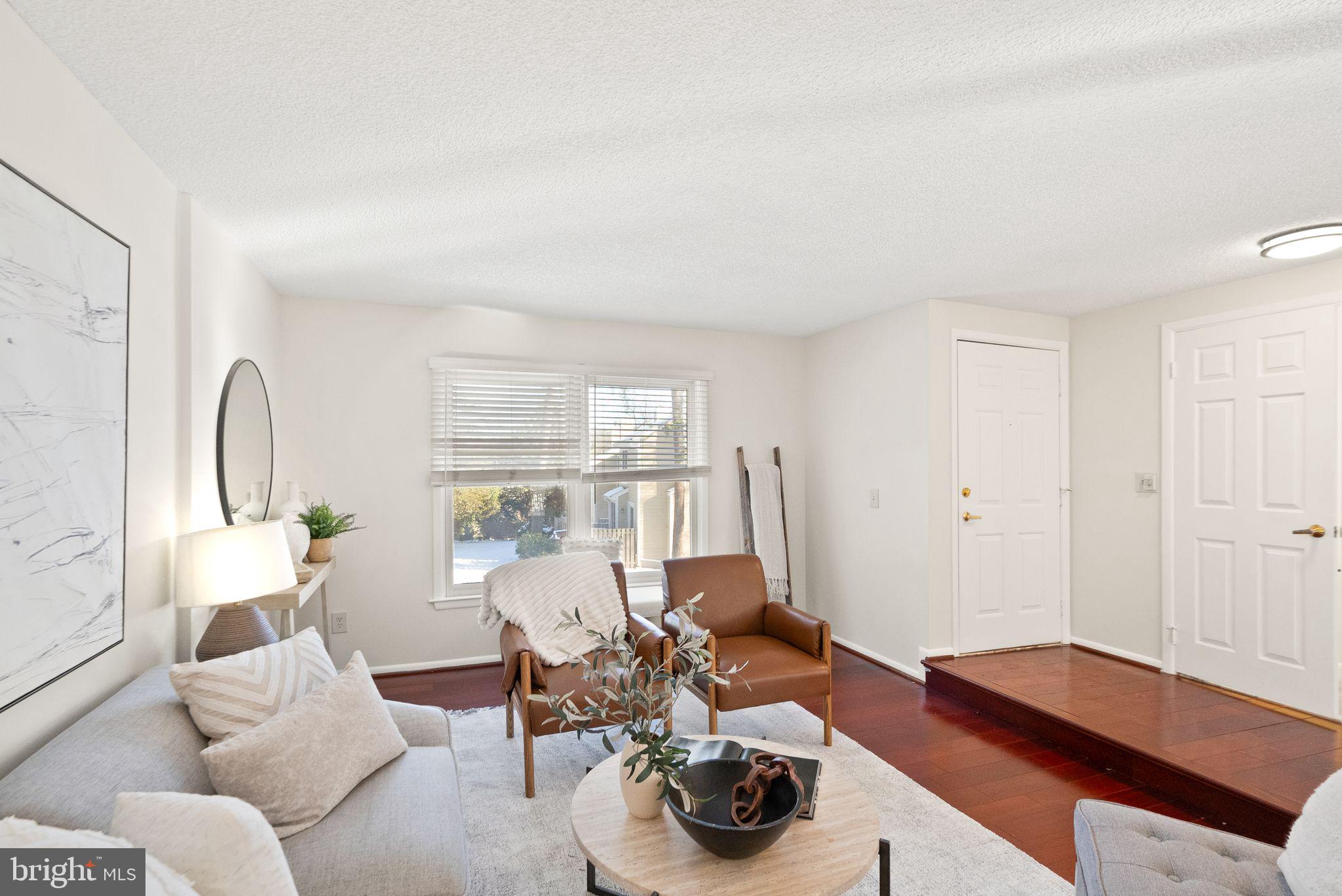 1443 Newport Spring Ct